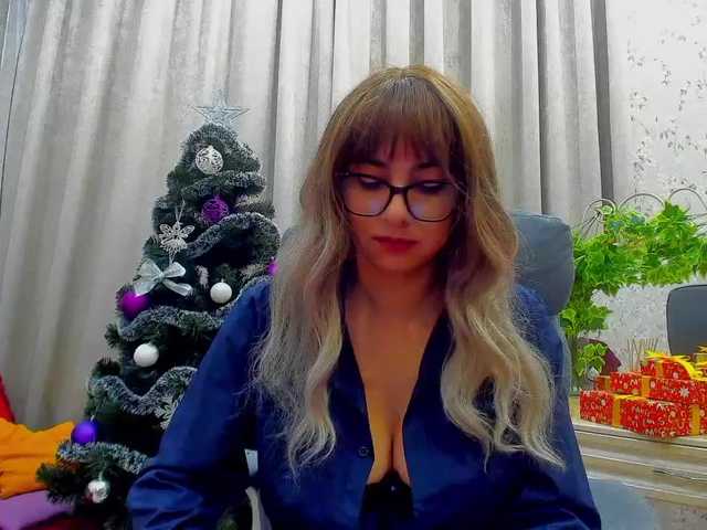 Снимки Ur-Angel today are happy day ) Check my tip menu and also games ) Also i can make show here ) snap 399 , boobs 99 , toples stay 3 min 222 and many another things ) Lets have fun