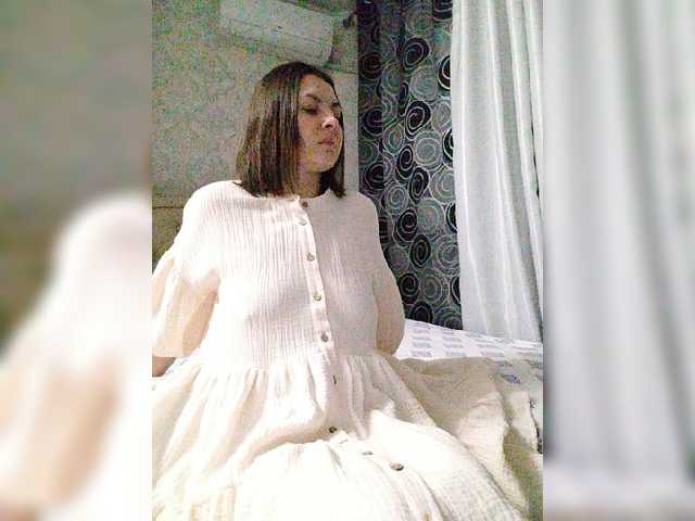 Екранни снимки на излъчване Valentinasexm