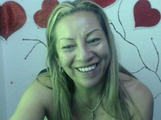 Екранни снимки на излъчване valeriasex142