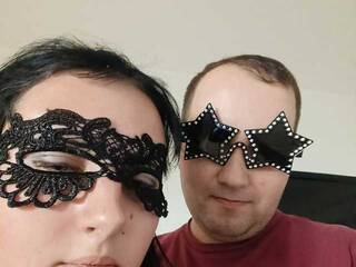 Еротичен видео чат VeronaCouple