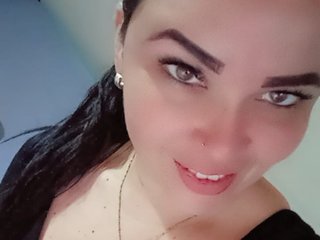 Еротичен видео чат Veronicadirty