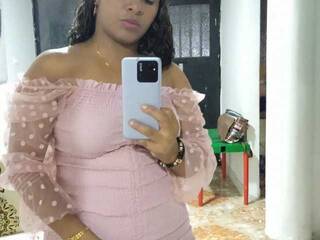 Еротичен видео чат VeronicaSantoss