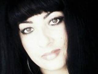 Еротичен видео чат vikki8877