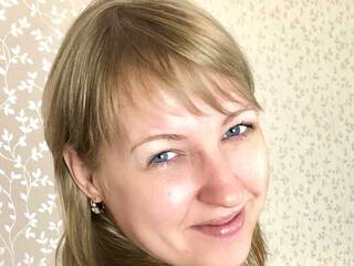 Еротичен видео чат VikkiFox