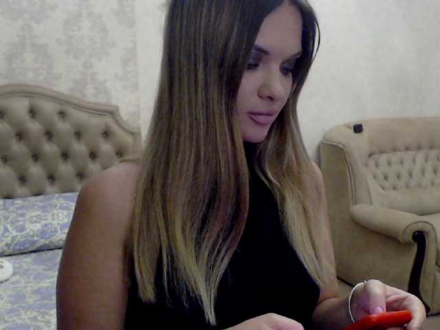 Екранни снимки на излъчване Viktoriiyyaaa