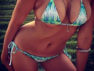 Еротичен видео чат Wiikysya99