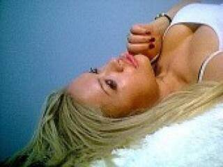 Еротичен видео чат vikykiwi