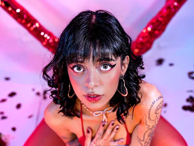 Снимка на профила Violet-lanee