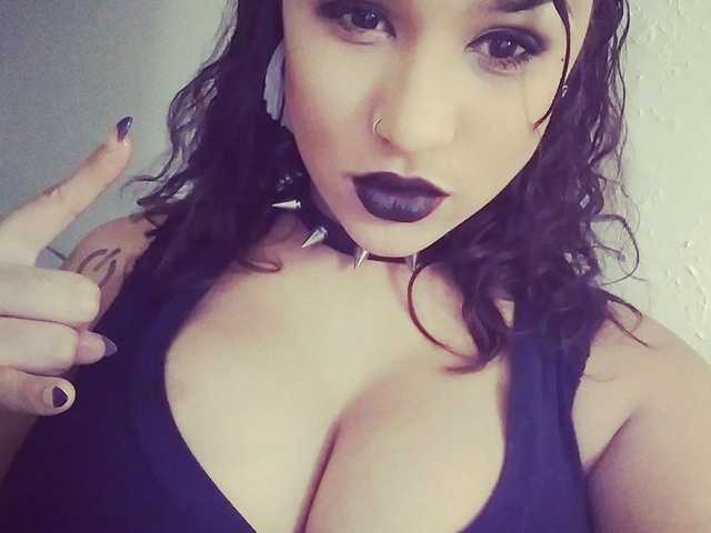 Снимка на профила VioletBeauXXX
