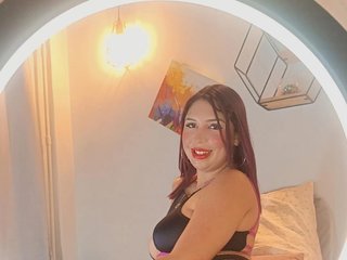 Еротичен видео чат Violethorny05
