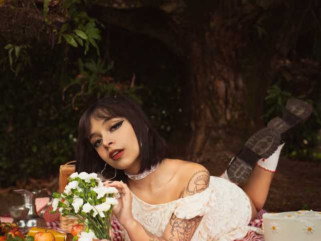 Снимка на профила Violetlane