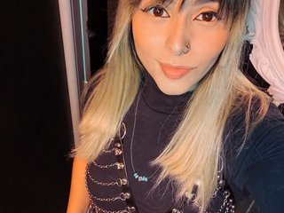 Еротичен видео чат violettrd