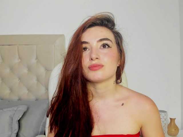 Снимки violetwatson- Today I am very playful, do you want to come and try me! Goal: 1500 tokens