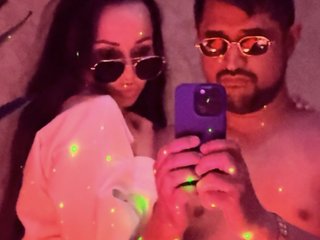 Еротичен видео чат VIP17CoupleDream