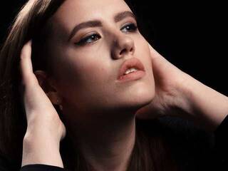 Еротичен видео чат VIPVamp