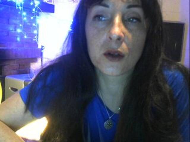 Екранни снимки на излъчване Maialina