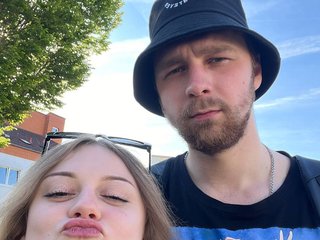 Еротичен видео чат VixyVee