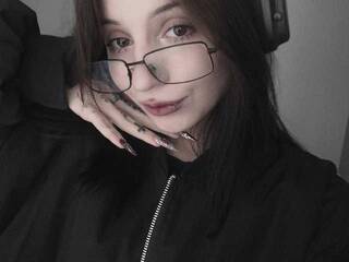 Еротичен видео чат Wanda-Goth