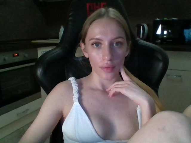 Снимка на профила weaksii