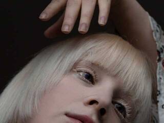 Еротичен видео чат WhteSpir1t