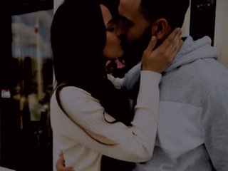 Еротичен видео чат WildAndMarried