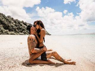 Еротичен видео чат wildkiss