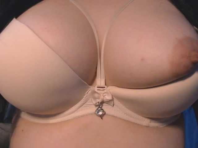Екранни снимки на излъчване xcrystalxx