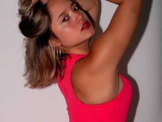 Еротичен видео чат xiarawixx