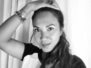 Еротичен видео чат Xmillo