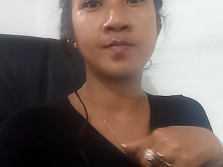 Еротичен видео чат Xmillo