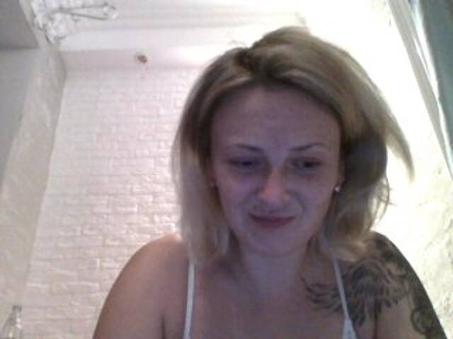 Екранни снимки на излъчване XswetaX