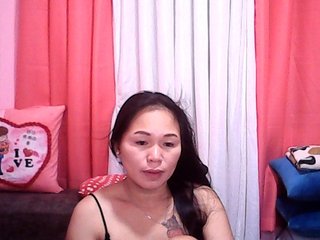 Еротичен видео чат xxAsianLove143xx