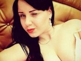 Еротичен видео чат xxkiskaxx