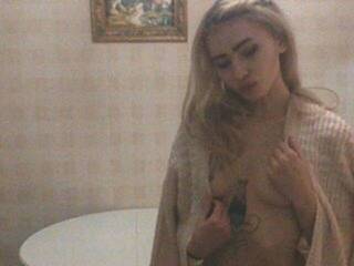 Еротичен видео чат Yanochka735