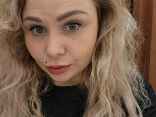 Еротичен видео чат YourFunnyBlondiee