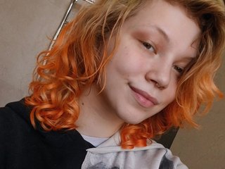 Еротичен видео чат Your_LittleAngel