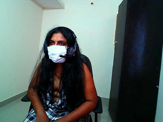 Екранни снимки на излъчване yoursavitha5