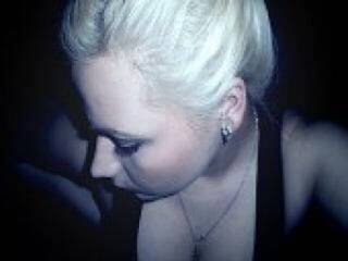 Еротичен видео чат yoursweet12