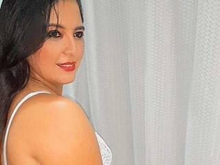 Еротичен видео чат ZahiraChannel