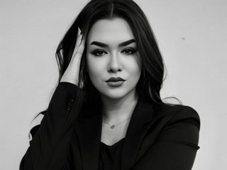 Еротичен видео чат ZeinaSexx
