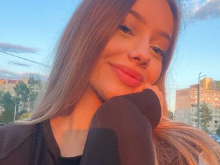 Еротичен видео чат ZinaSantulli