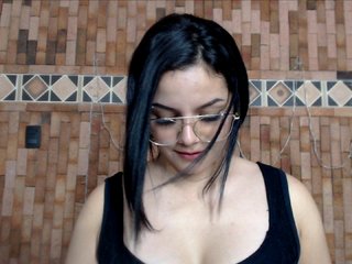 Снимки ZoeBennett Hi, guys. Good day❤* This is my first day ,let's have fun, guys. - Multi Goal: Every 444 goal's: CUMSHOW ❤* #lovense #toy #dildo #ass #latina #bigtits #bigboobs #bigass #blowjob