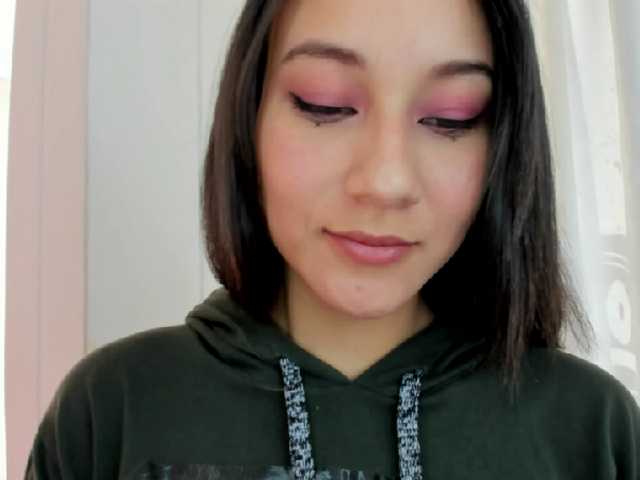 Екранни снимки на излъчване zoecloud