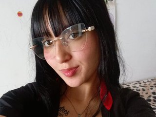 Еротичен видео чат ZoeSky